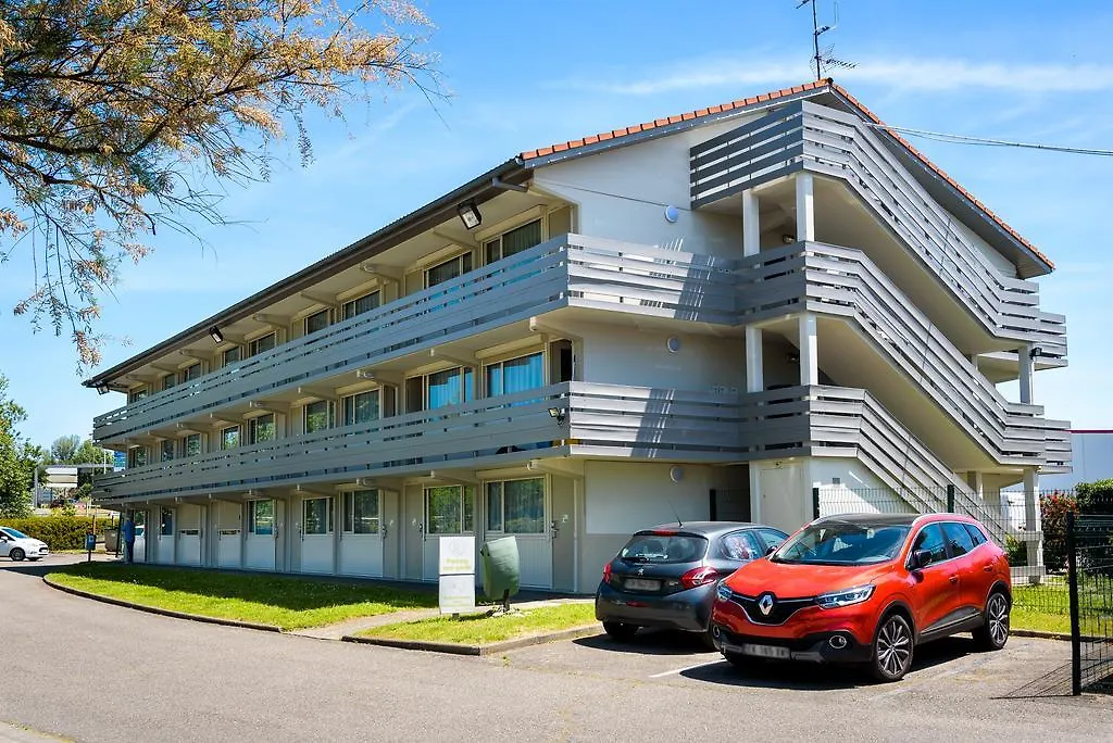 Campanile Toulouse Sesquieres Hotel